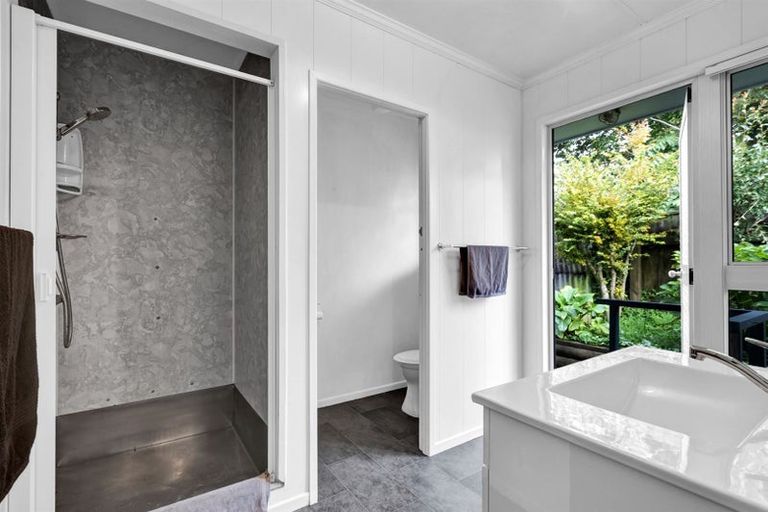 Photo of property in 2a Tawa Street, Inglewood, 4330