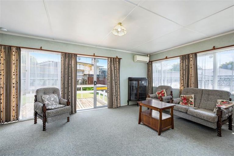 Photo of property in 2 Griffiths Street, Putaruru, 3411