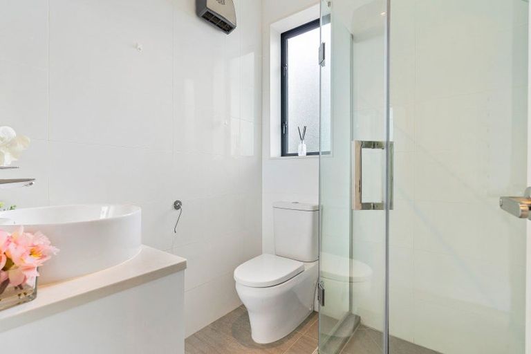 Photo of property in 36 Matahae Drive, Flat Bush, Auckland, 2019