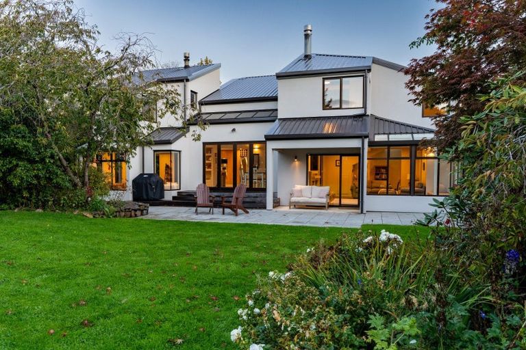 Photo of property in 6 Riccarton Road East, East Taieri, Mosgiel, 9024