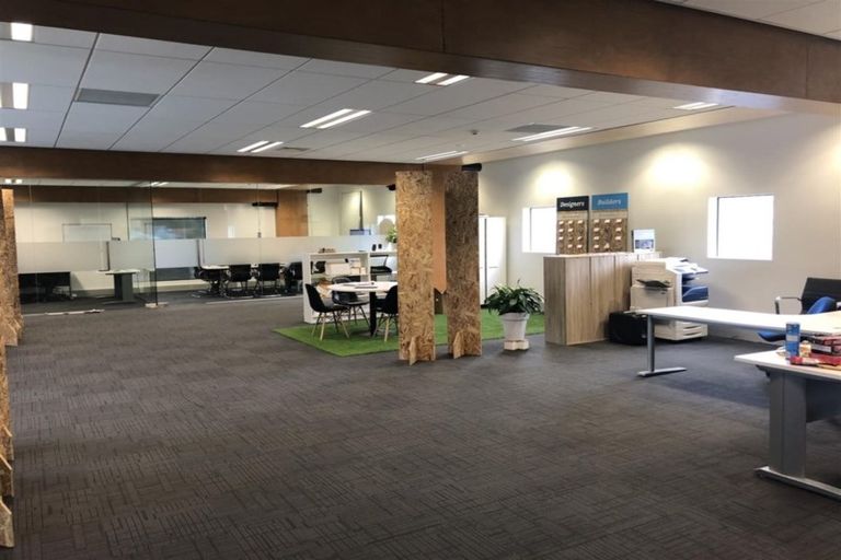 Photo of property in 134 Victoria Street, Cambridge, 3434