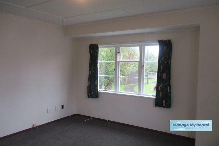Photo of property in 7 Brown Grove, Fairfield, Lower Hutt, 5011