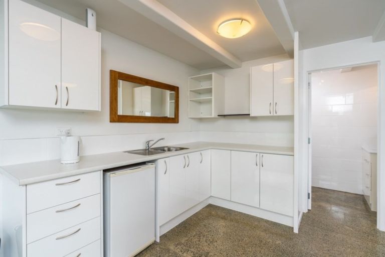 Photo of property in 1122 Whakapirau Road, Whakapirau, Maungaturoto, 0583