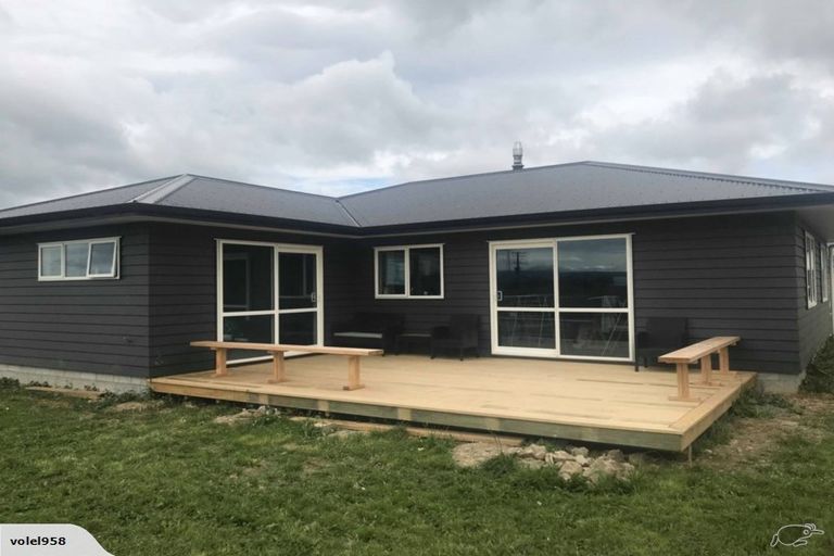 Photo of property in 38 Feist Street, Carterton, 5713