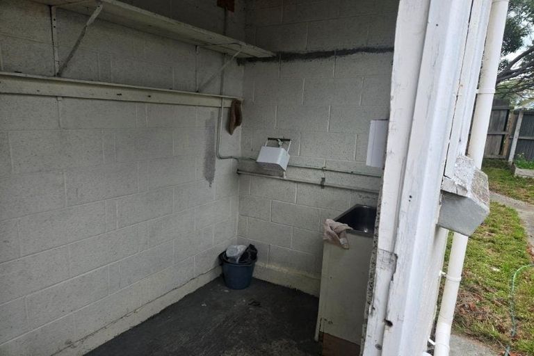 Photo of property in 26a-b Mafeking Street, New Brighton, Christchurch, 8061