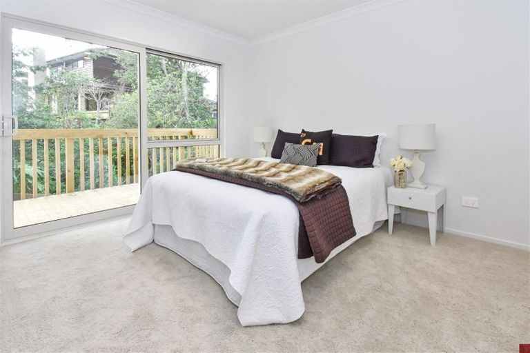 Photo of property in 16a Alexander Street, Cockle Bay, Auckland, 2014