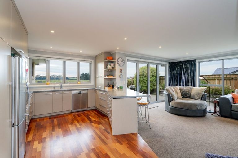 Photo of property in 7 Somerset Lane, Rosedale, Invercargill, 9810