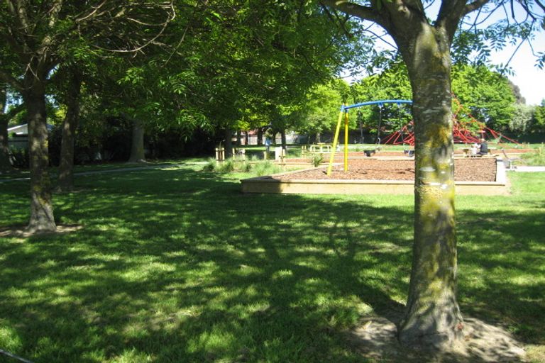 Photo of property in 85 Cavendish Road, Casebrook, Christchurch, 8051