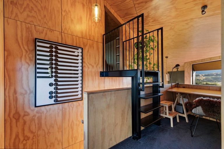 Photo of property in 14 Caithness Court, Jacks Point, Queenstown, 9371