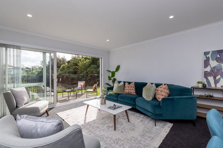 Photo of property in 26 Koru Loop, Paraparaumu, 5032