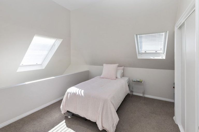 Photo of property in 79b Leinster Road, Merivale, Christchurch, 8014
