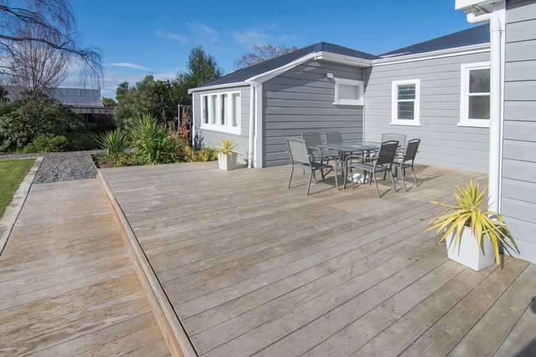 Photo of property in 12 Tararua Street, Masterton, 5810