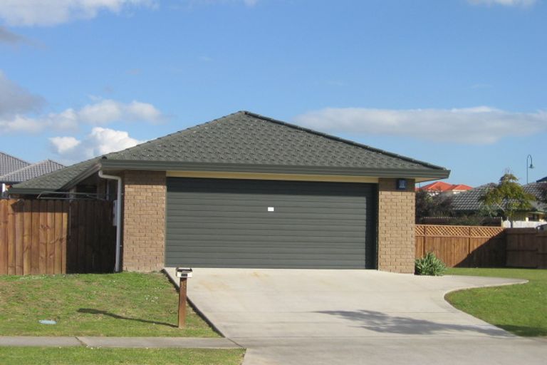 Photo of property in 12 Redcastle Drive, East Tamaki, Auckland, 2013