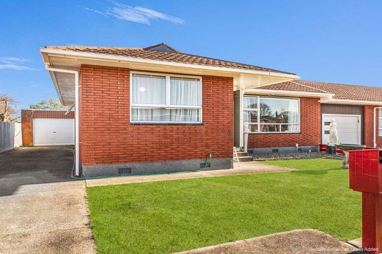Photo of property in 43 Rugby Street, Levin, 5510