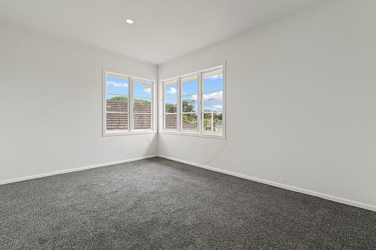 Photo of property in 51 Velvet Crescent, Otara, Auckland, 2023