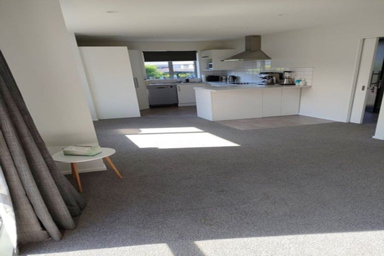Photo of property in 2b Gilbert Place, Sydenham, Christchurch, 8023