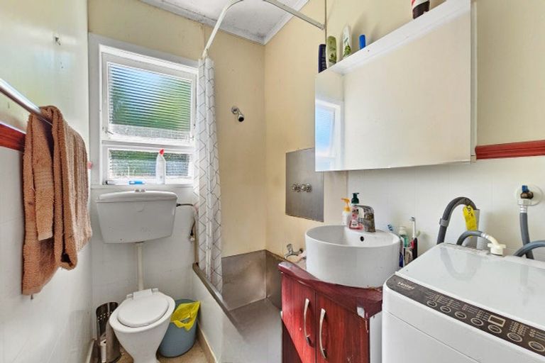 Photo of property in 20 Carnot Street, Glenholme, Rotorua, 3010