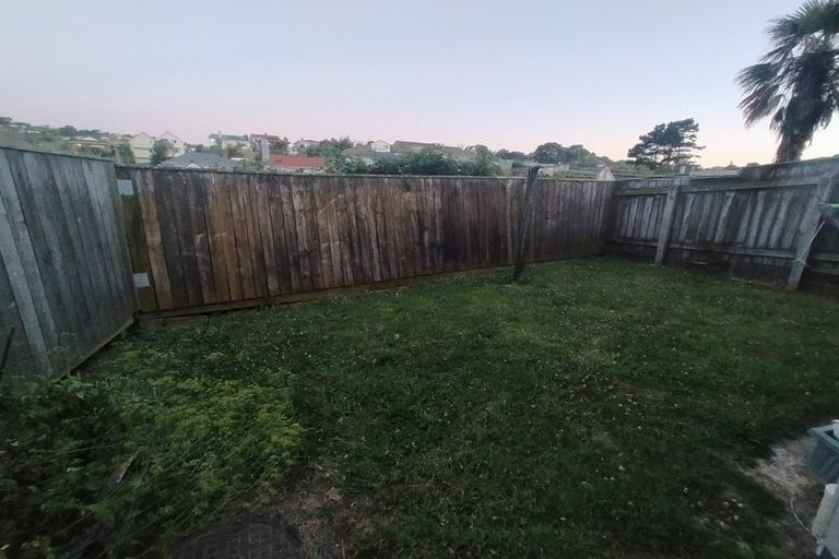 Photo of property in 91a Moorefield Road, Johnsonville, Wellington, 6037