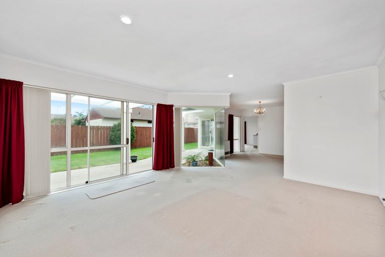 Photo of property in 8a Boronia Place, Mount Maunganui, 3116