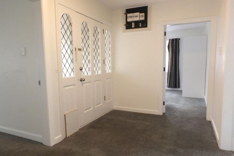 Photo of property in 16 Briggs Road, Mairehau, Christchurch, 8052