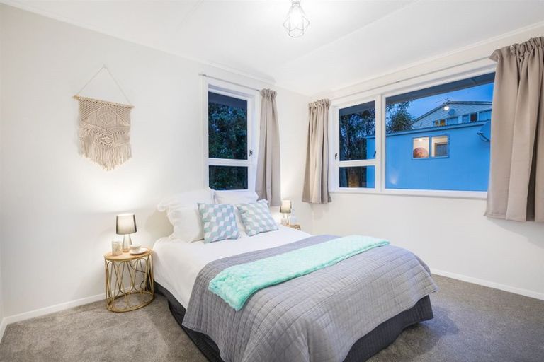 Photo of property in 63 Rangituhi Crescent, Takapuwahia, Porirua, 5022