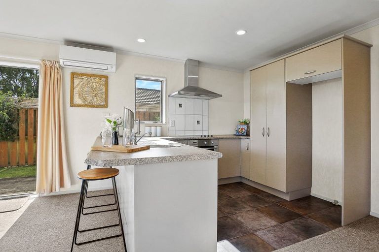 Photo of property in 18b Abergeldie Way, Cambridge, 3434