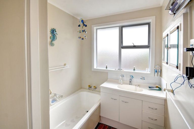 Photo of property in 35 Kennedy Road, Fairfield, Dunedin, 9018