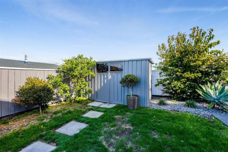 Photo of property in 142 Parklands Avenue, Bell Block, New Plymouth, 4312