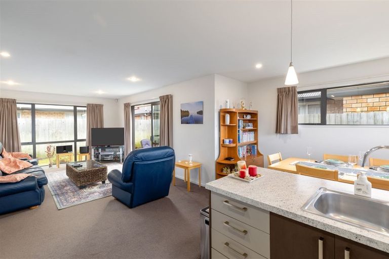 Photo of property in 12 Somerville Crescent, Aidanfield, Christchurch, 8025