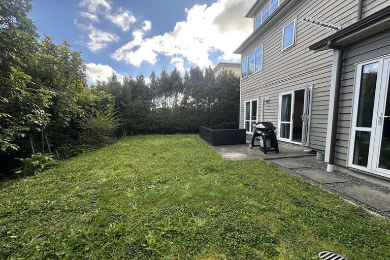 Photo of property in 11 Adamson Road, Flat Bush, Auckland, 2019