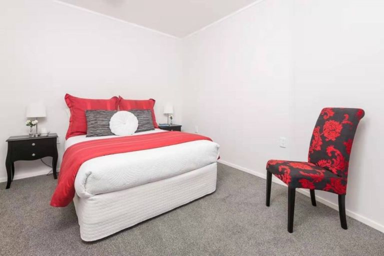 Photo of property in 78 Weatherly Road, Torbay, Auckland, 0630