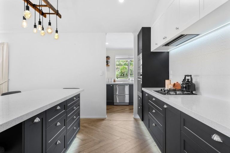 Photo of property in 25 Capstone Place, Te Kamo, 0185