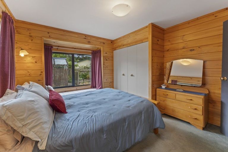 Photo of property in 9 Donegal Grove, Birchville, Upper Hutt, 5018