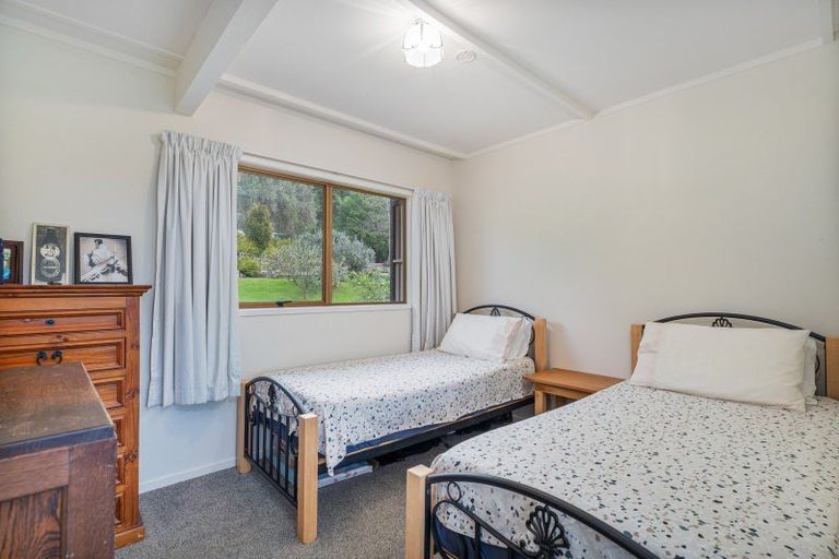 Photo of property in 3 Patricia Place, Hahei, Whitianga, 3591