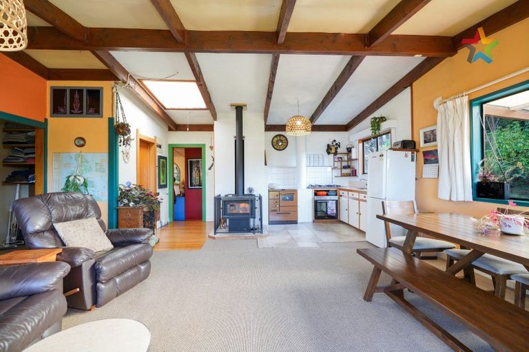 Photo of property in Pania Lodge, 133 Horseshoe Bay Road, Stewart Island/rakiura, Stewart Island, 9818