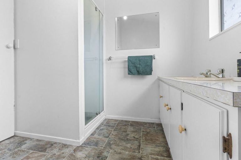 Photo of property in 219 Parklands Avenue, Bell Block, New Plymouth, 4312