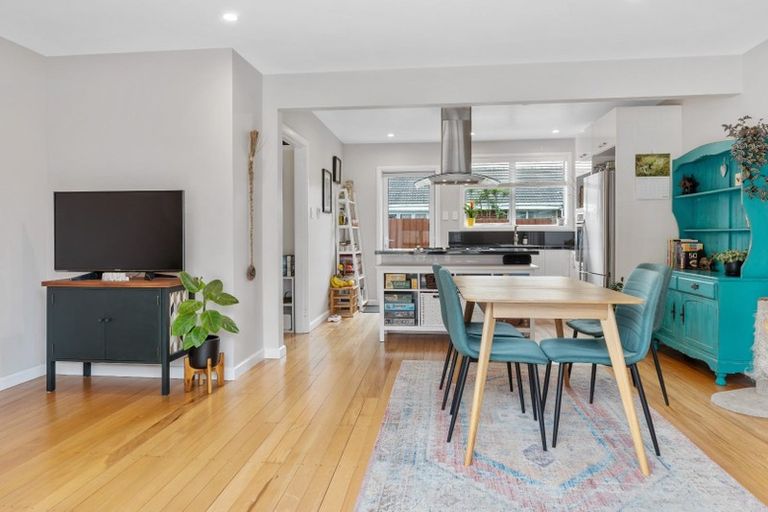 Photo of property in 3/29 Heywood Terrace, Richmond, Christchurch, 8013