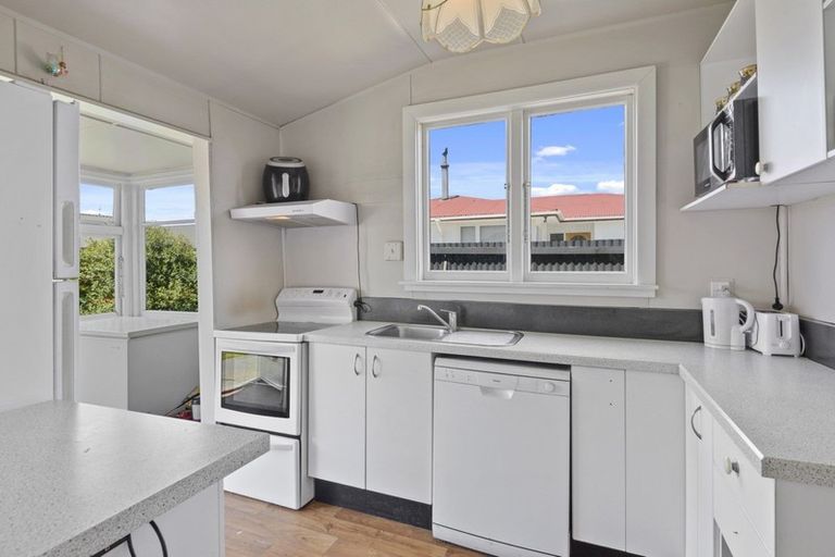 Photo of property in 10 Wilson Street, Islington, Christchurch, 8042