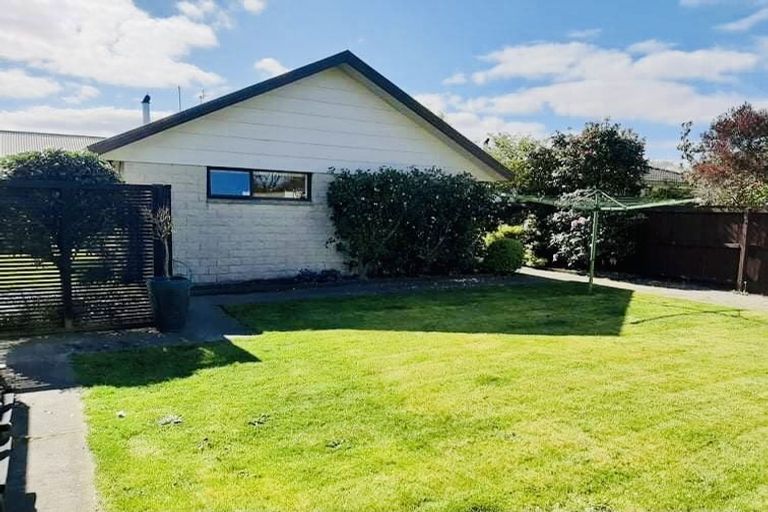 Photo of property in 23 Westfield Avenue, Templeton, Christchurch, 8042