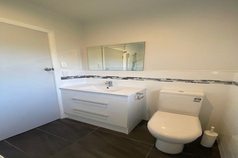 Photo of property in 36 Hinau Grove, Wainuiomata, Lower Hutt, 5014