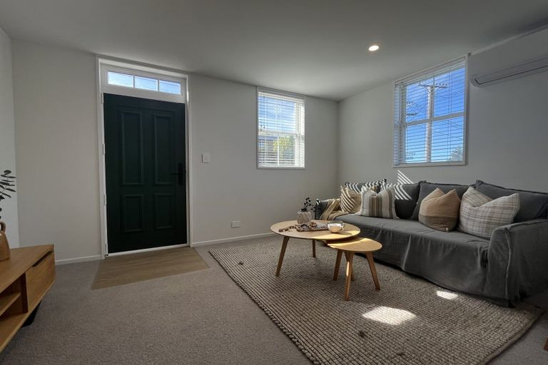 Photo of property in 4/30 Hargest Crescent, Sydenham, Christchurch, 8023
