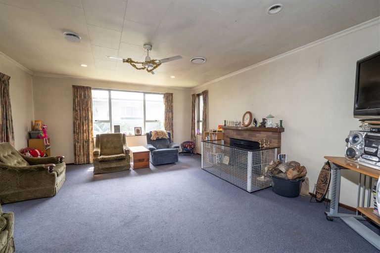 Photo of property in 100 Grove Street, Tinwald, Ashburton, 7700