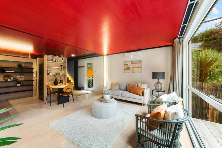 Photo of property in 38a Randwick Road, Northland, Wellington, 6012