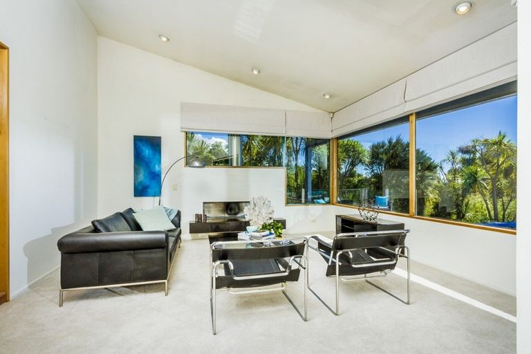 Photo of property in 300 Okura River Road, Long Bay, Albany, 0792