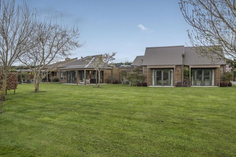 Photo of property in 562 Sandy Knolls Road, West Melton, Christchurch, 7675
