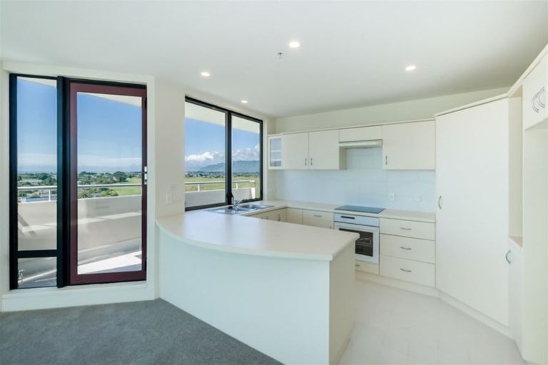 Photo of property in The Links, 19/378-382 Kapiti Road, Paraparaumu Beach, Paraparaumu, 5032