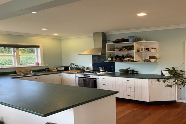 Photo of property in 63 Ranui Terrace, Tawa, Wellington, 5028