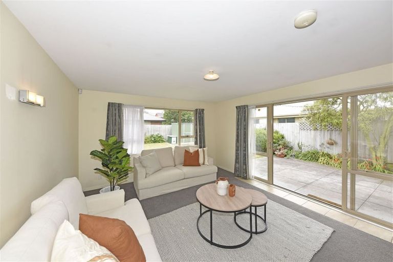 Photo of property in 87b Tilford Street, Woolston, Christchurch, 8062