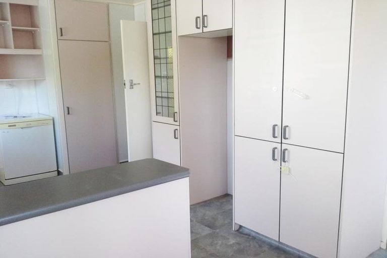 Photo of property in 19 Rawhiti Street, Vogeltown, New Plymouth, 4310