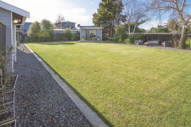 Photo of property in 12 Tararua Street, Masterton, 5810
